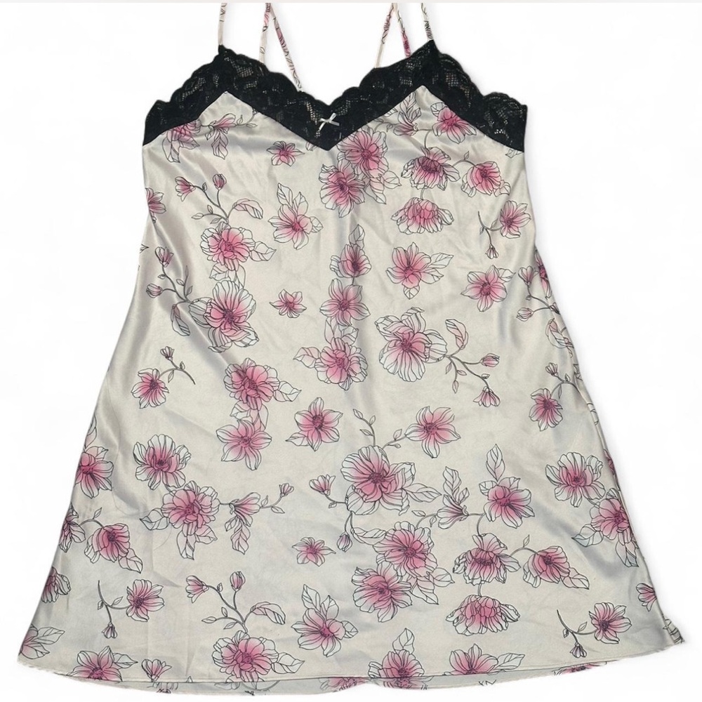 Floral Lace Trim Nightgown - Pink and Black